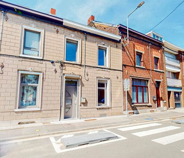 Maison 3 pièces à vendre - Rue de Nivelles, La Louvière Strépybracquegnies