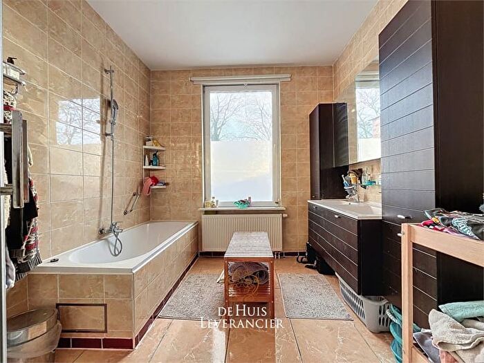 Maison 20 pièces à vendre - Kerkstraat, Boom