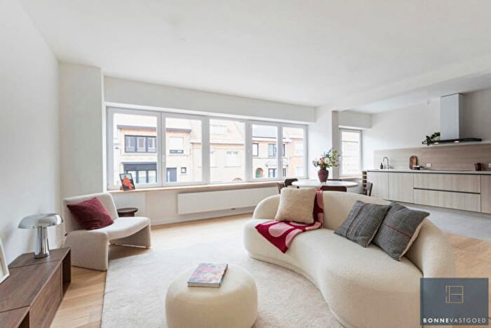Appartement 2 pièces à Dampoortstraat, SintKruis, à vendre