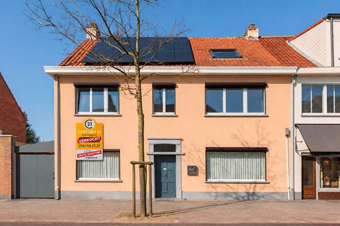 Van der Bekenlaan, OudTurnhout : Maison 4 pièces à vendre
