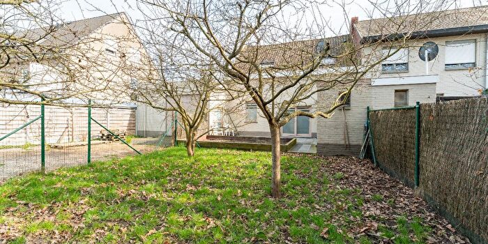 Emiel Clausstraat, SintElooisVijve : Maison 3 pièces à vendre