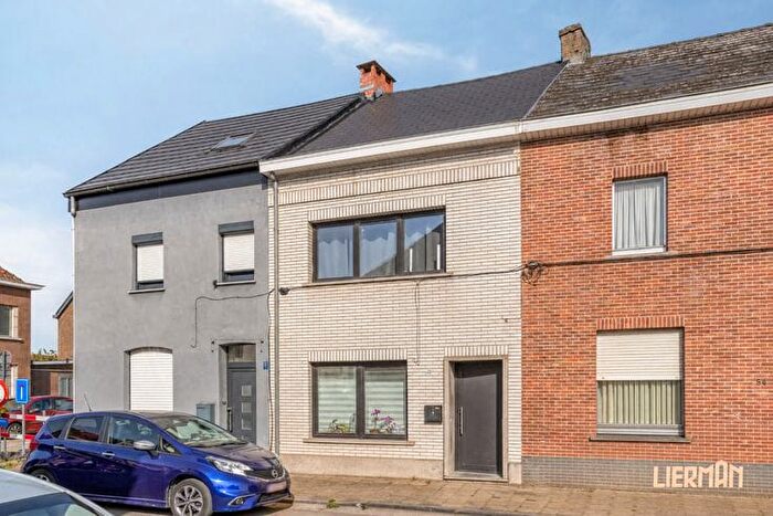 Volksverheffingsstraat, Aalst : Maison 4 pièces à vendre
