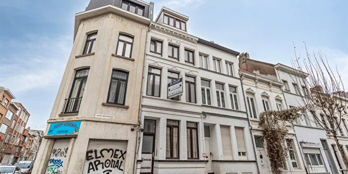 Maison 4 pièces à vendre à Antwerpen, Antwerpen