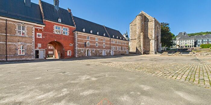 Cour de lAbbaye, Stavelot : Maison 3 pièces à vendre