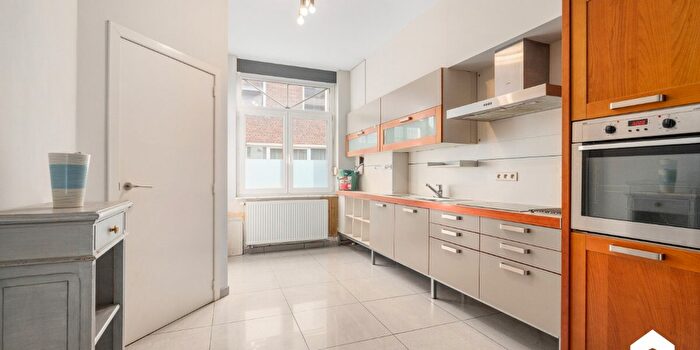 Maison 3 pièces à vendre - Eeuwfeeststraat, Tienen