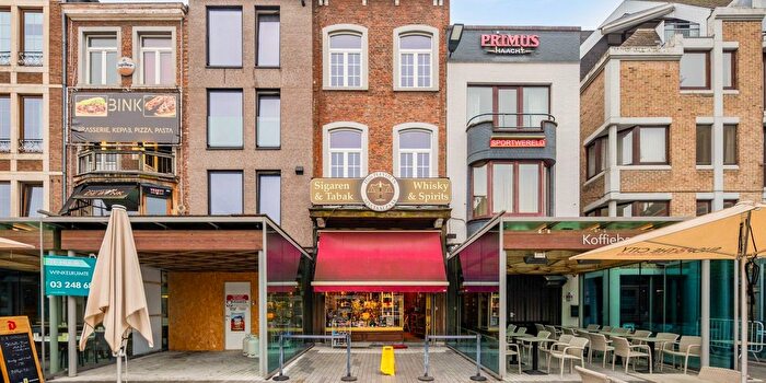 Maison 4 pièces à vendre à Grote Markt, SintTruiden