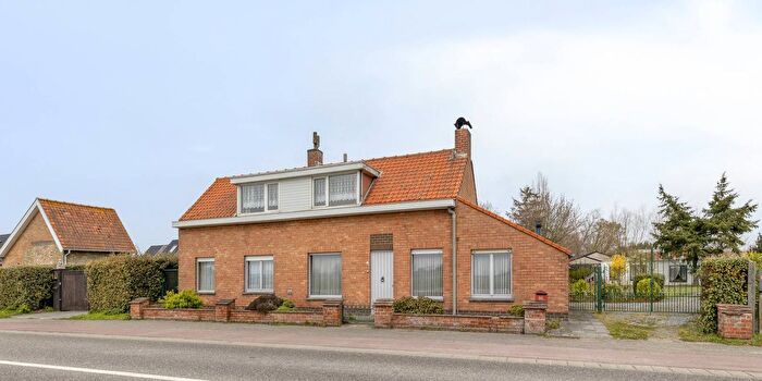Koksijdesteenweg, Oostduinkerke : Maison 4 pièces à vendre