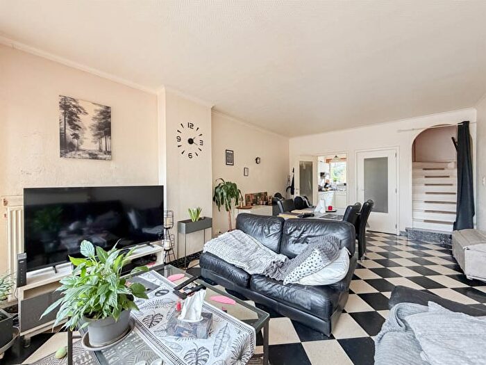 Rue de Ressaix, Binche - Maison 2 pièces à vendre
