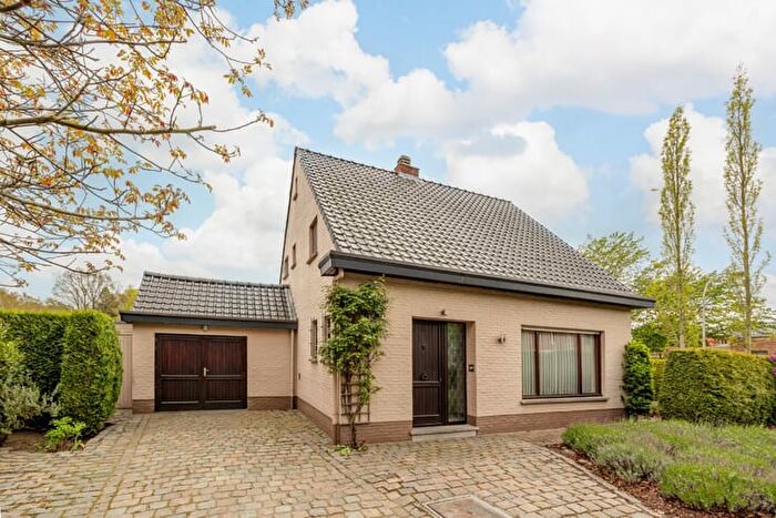Lage Kaart, Brasschaat : Maison 3 pièces à vendre