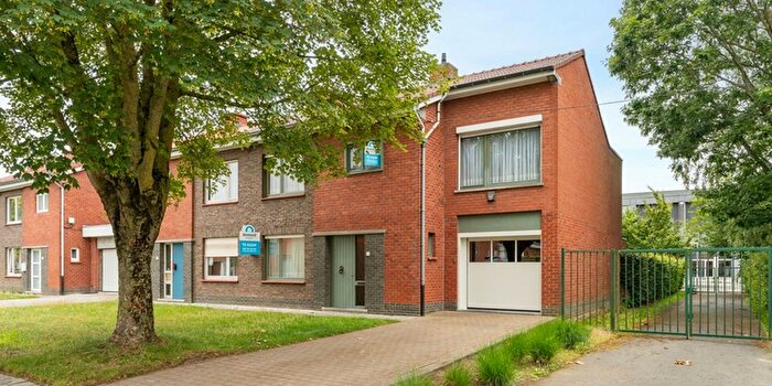 Nachtegaalstraat, Roeselare : Maison 5 pièces à vendre