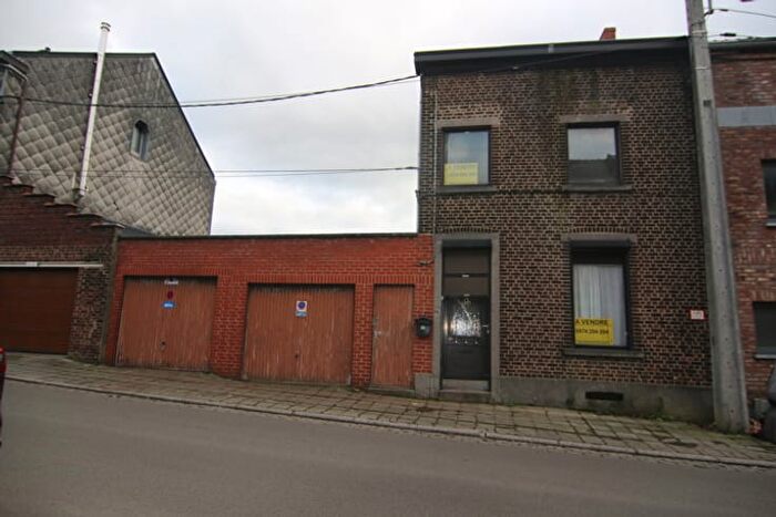 Maison 4 pièces à pour visiter Rue Rogier, Charleroi Jumet, à vendre