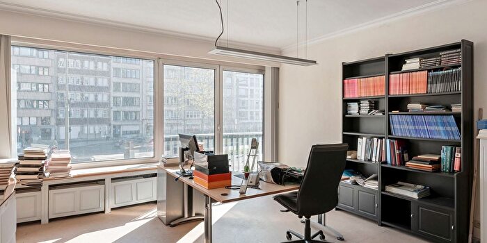 Appartement 1 pièce à Italiëlei, Antwerpen, à vendre