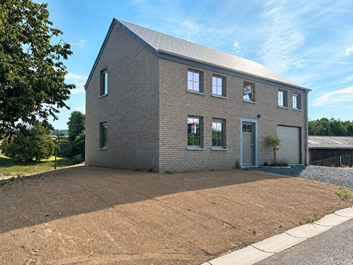 Rue De Scy a, Hamois : Maison 11 pièces à vendre