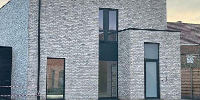 Maison 4 pièces à Tillegemstraat, SintMichiels, à vendre
