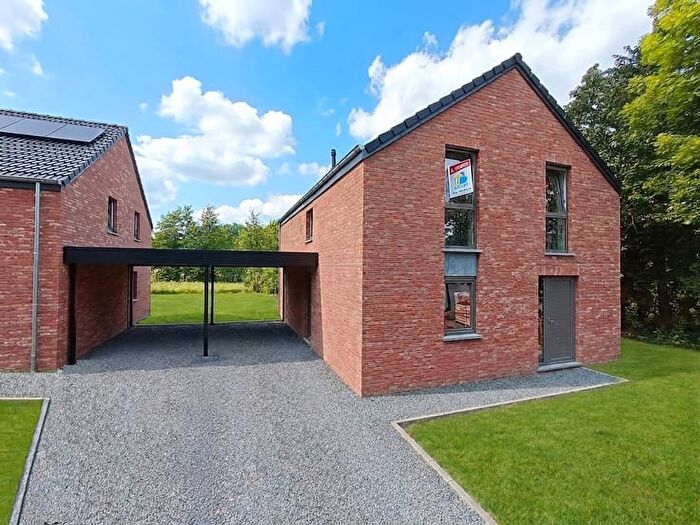 Avenue Des Cerisiers, Brugelette : Maison 3 pièces à vendre