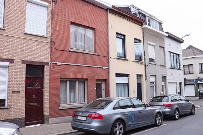 Gentsestraat, GERAARDSBERGEN : Maison 3 pièces à louer
