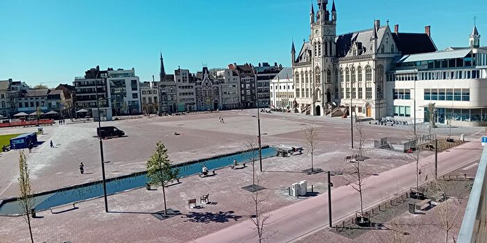 Appartement 3 pièces à Grote Markt, SintNiklaas, à vendre