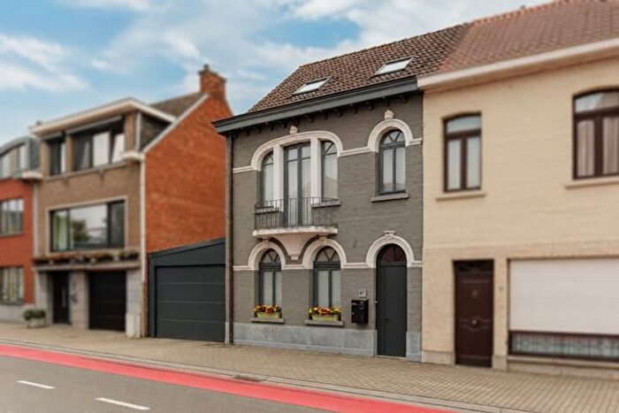 Maison 5 pièces à vendre - Stationsstraat, Waasmunster
