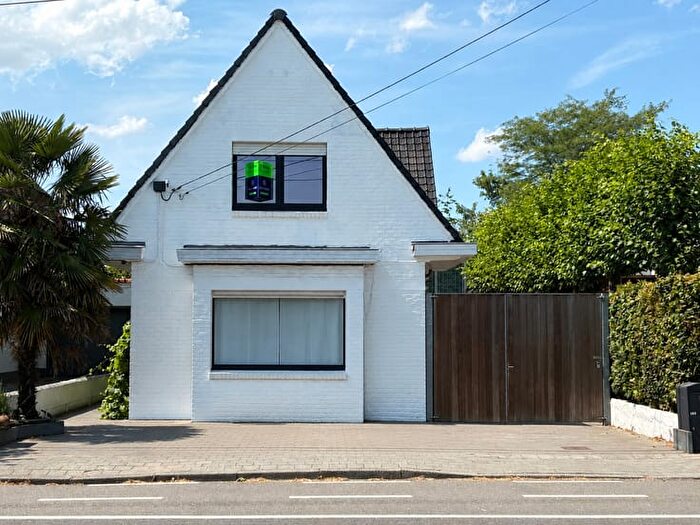 Maison 10 pièces à louer à Doorniksesteenweg, Avelgem