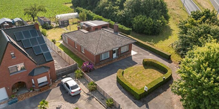 Maison 3 pièces à vendre à Ieperstraat, Zonnebeke