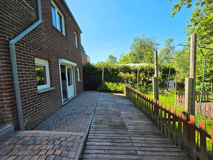 Rue du Bosquet, VillerslaVille - Appartement 1 pièce à louer