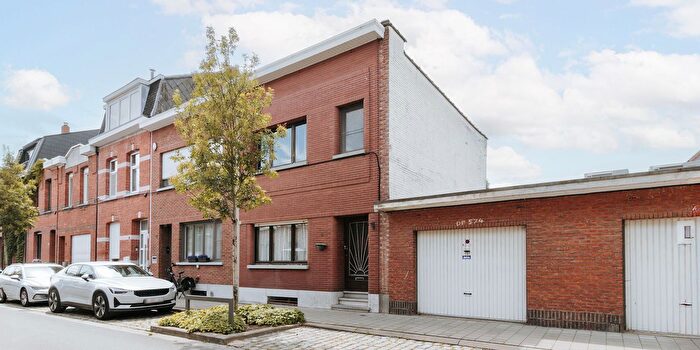 Maison 2 pièces à Uitspanningstraat, Wilrijk, à vendre