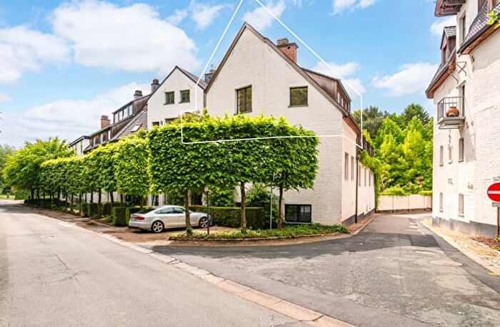 Appartement 3 pièces à Molenbeekstraat, Beersel Dworp, à vendre