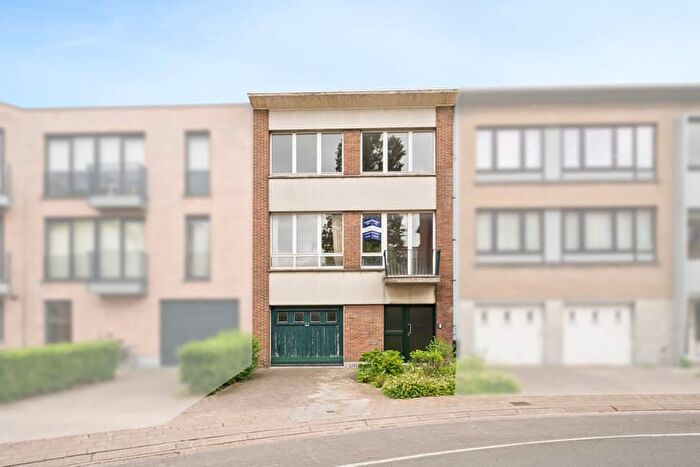 Emmanuel de Neckerestraat, Brugge : Maison 12 pièces à vendre