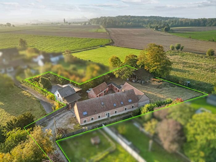 Maison 14 pièces à vendre - Chaussée de Frasnes, Doornik