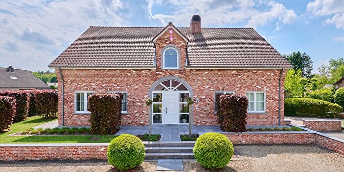 Maison à Hoogveenstraat, Lanklaar, à vendre