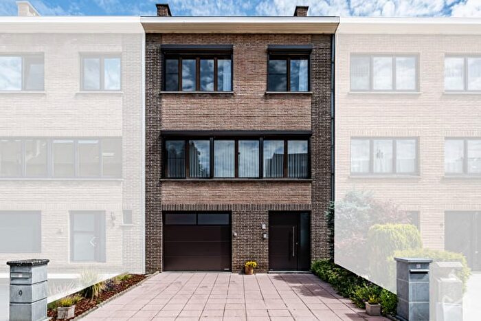 Avenue Abbesse de Remiremont, Brainel'Alleud - Maison 17 pièces à vendre