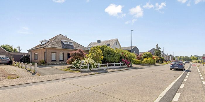 Maison 6 pièces à Oordegemsesteenweg, Wetteren, à vendre