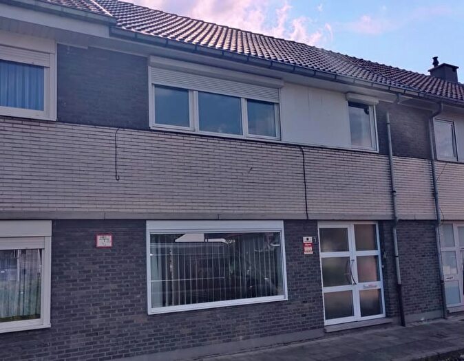 Maison 3 pièces à vendre à Karel Eeckhoutstraat, Dendermonde Grembergen