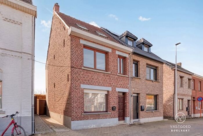 Maison 3 pièces à Kantonstraat, Aalst Nieuwerkerken, à vendre
