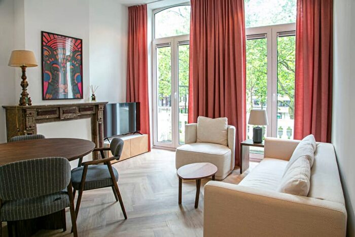 Maison 4 pièces à Amerikalei, Antwerpen, à vendre