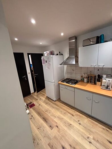 Appartement 1 pièce à Rue De La Caserne, Andenne, à louer