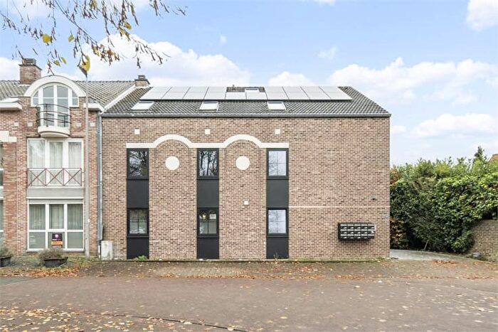 Appartement 5 pièces à Oude Heirbaan, Lanaken, à vendre