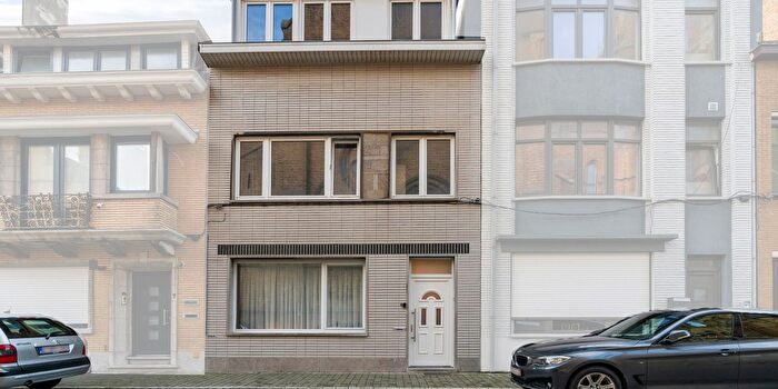 Beeldhouwersstraat, Oostende - Maison 6 pièces à vendre