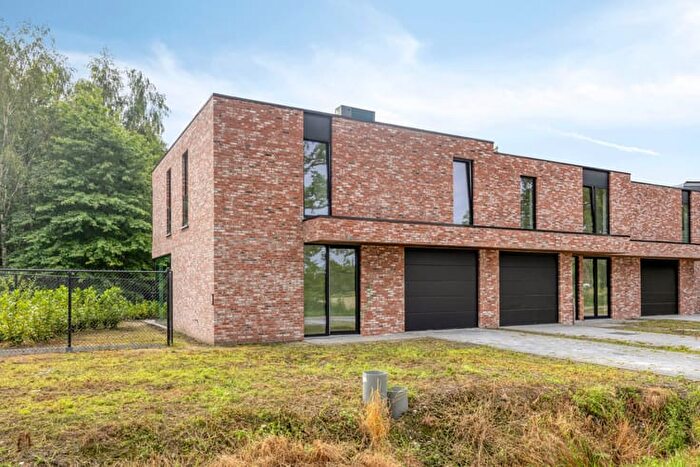 Maison 4 pièces à vendre à ZestienBundersstraat, woning
