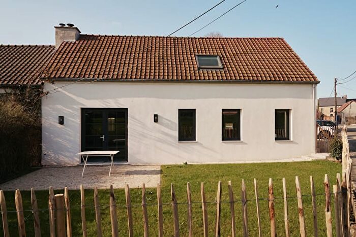 Ruelle Crolle Velue, Ghislenghien : Maison 2 pièces à vendre