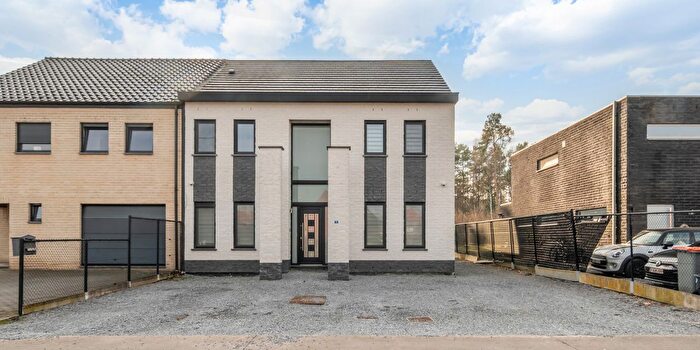 Lindenlaan, Eisden : Maison 5 pièces à vendre