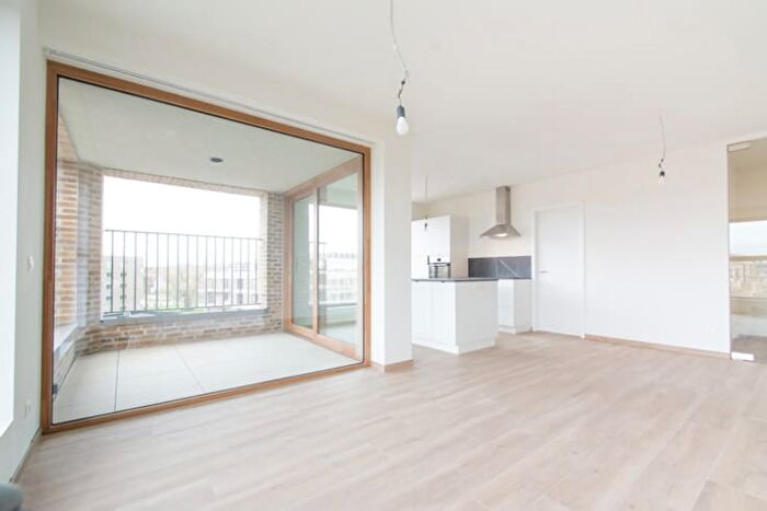 Appartement 2 pièces à Beneluxlaan, Antwerpen, à louer