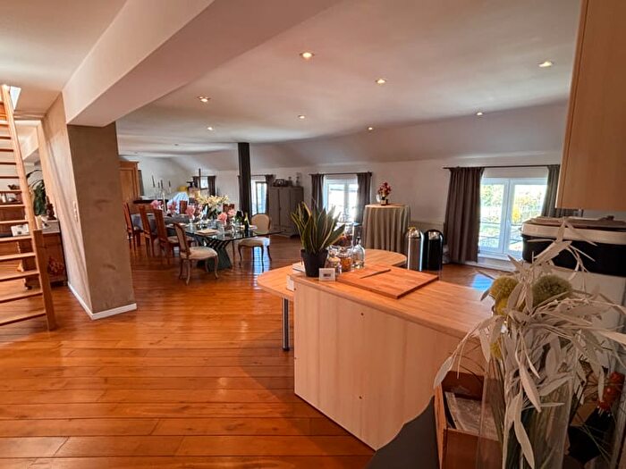 Appartement 4 pièces à vendre - Rue De Wavre, A