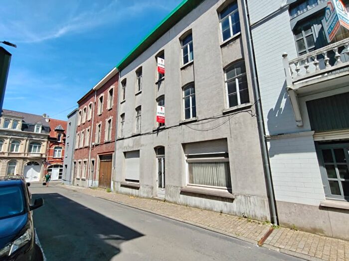 Collegestraat, Geraardsbergen : Maison 8 pièces à vendre