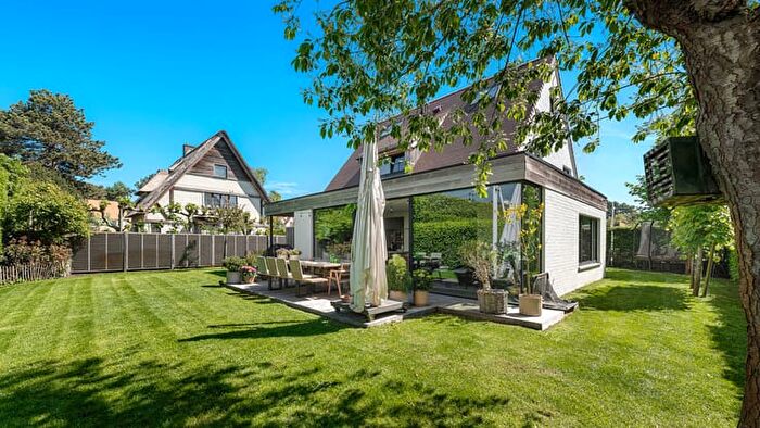 Maison 5 pièces à Duivelsputlaan, KnokkeHeist, à vendre