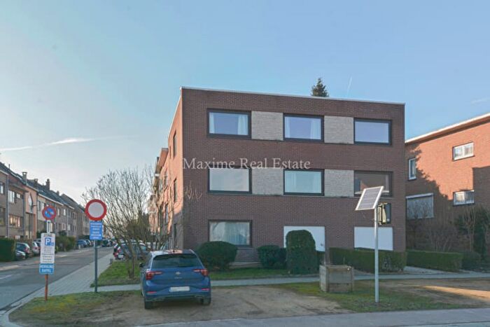 Avenue Reine Astrid, Kraainem : Appartement à louer