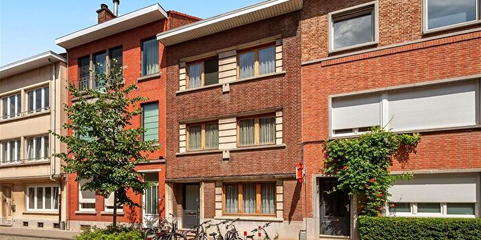 Weldadigheidsstraat, Leuven : Maison 4 pièces à vendre