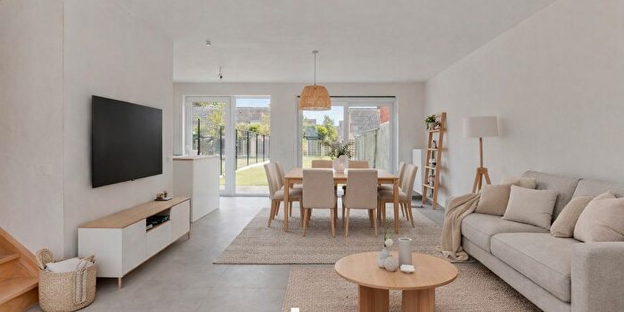 Maison 4 pièces à vendre à Deerlijksestraat, Kortrijk