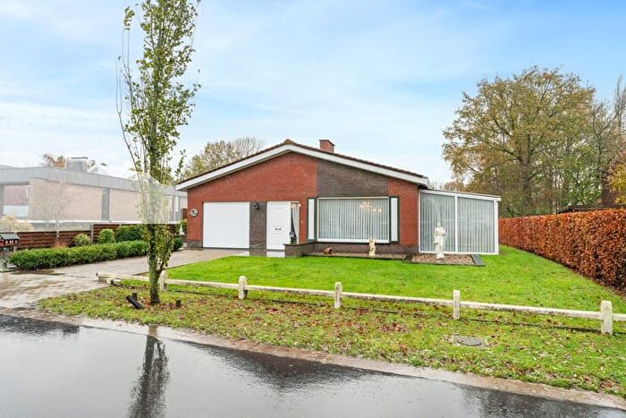 Balgerhoekstraat, Wingene : Maison 8 pièces à vendre