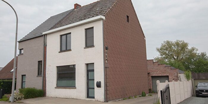 Meersestraat, Berchem : Maison 3 pièces à vendre
